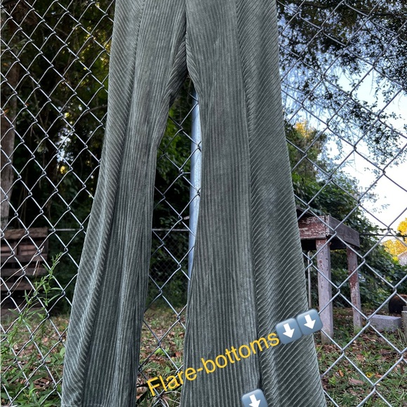 Slim fit flare bottom pants.New without tags! Never been worn. - Picture 2 of 4